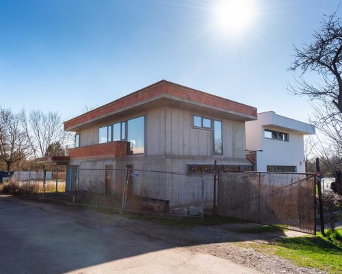 Dum-Na-Knizce-30-of-30